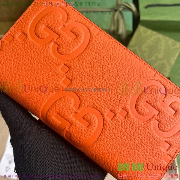 # GG    Ÿ 739484-100