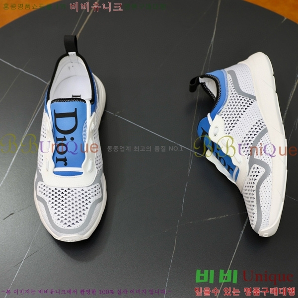   Ŀ DRA50994-5
