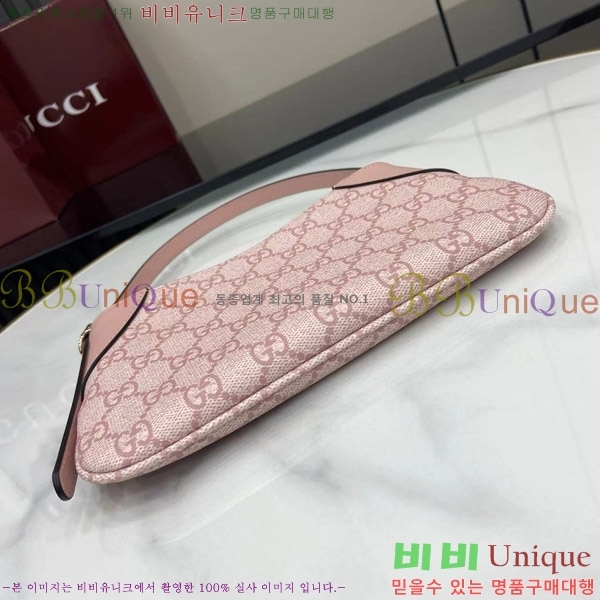 # GG   ̴  820696-202