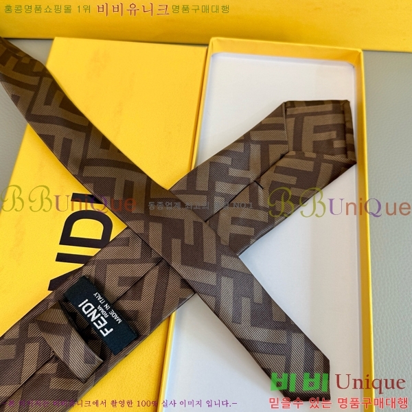 # ̷ Ÿ 8FE249242-10