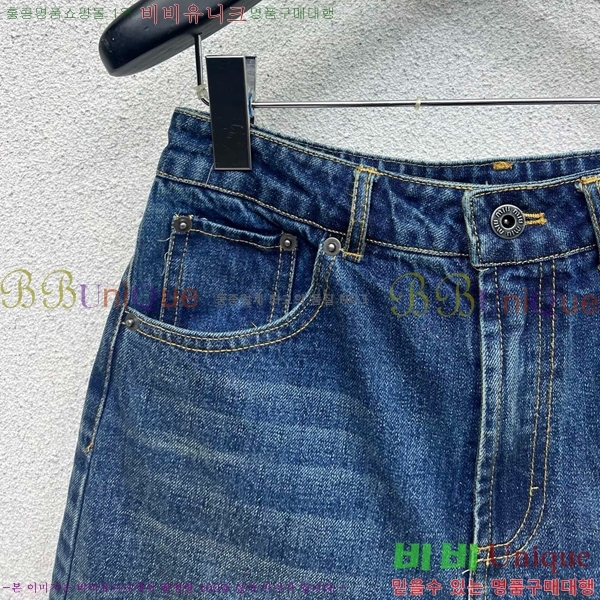  ̿̿   MU2963220-8