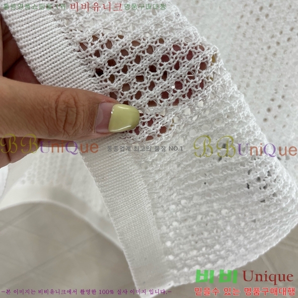    Ƽ P2R416768-1
