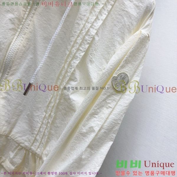  ˷  AW401122-6