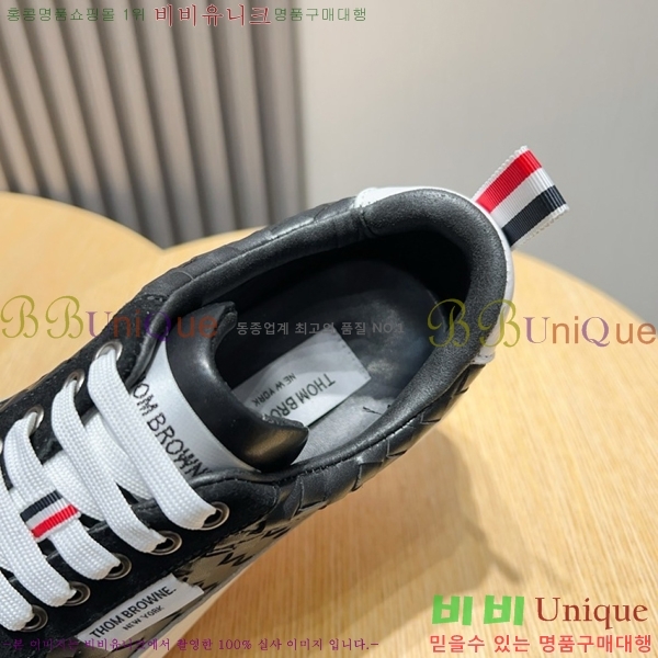   Ŀ T74811928-1