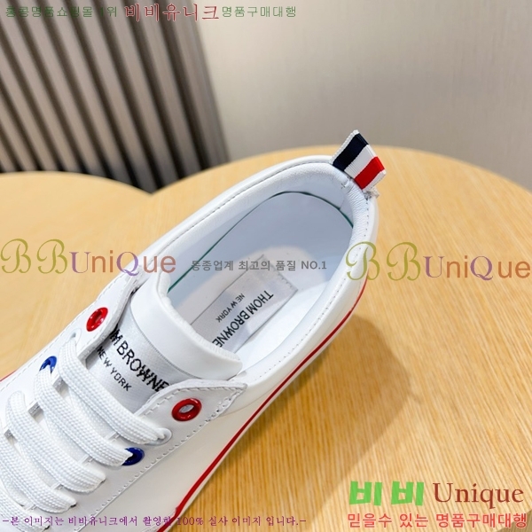   Ŀ T74811931-1