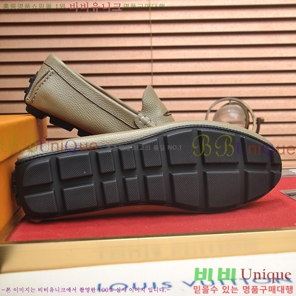  ̺  LV74627-33
