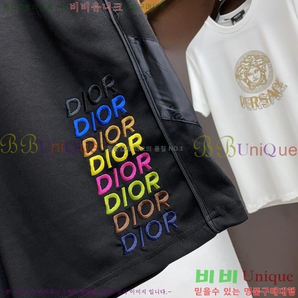   ݹ D64733