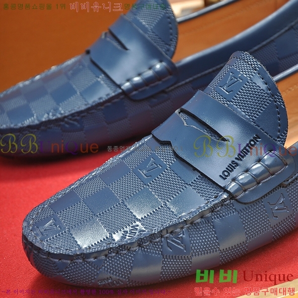  ̺  L7161627-2
