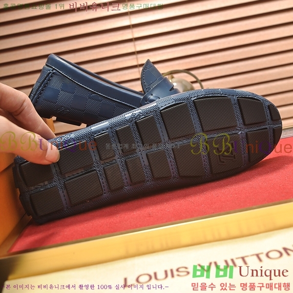  ̺  L7161627-2