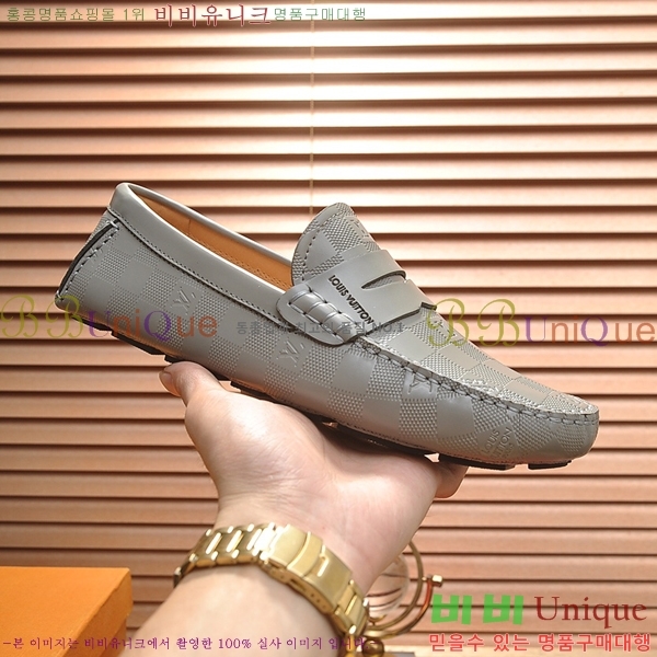  ̺  L7161627-3