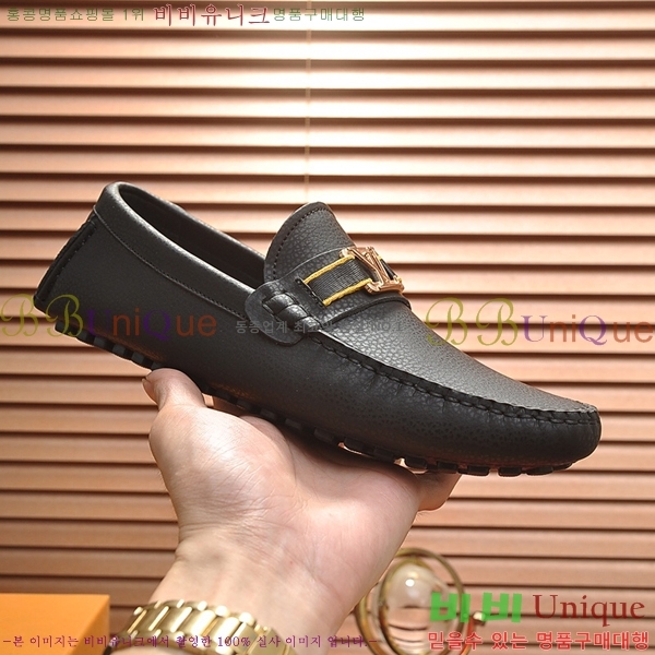  ̺  L7161627-4