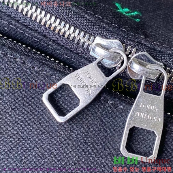 #̺   M13961-1000