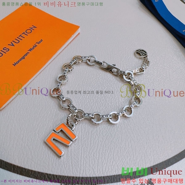 ̺  LV7120336-4
