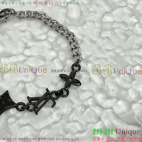 ̺  LV7120336-9