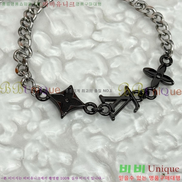 ̺  LV7120336-9