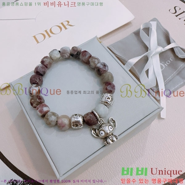   D4O02239-4