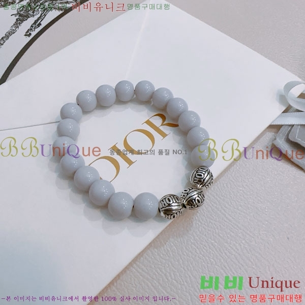   D4O02239-5