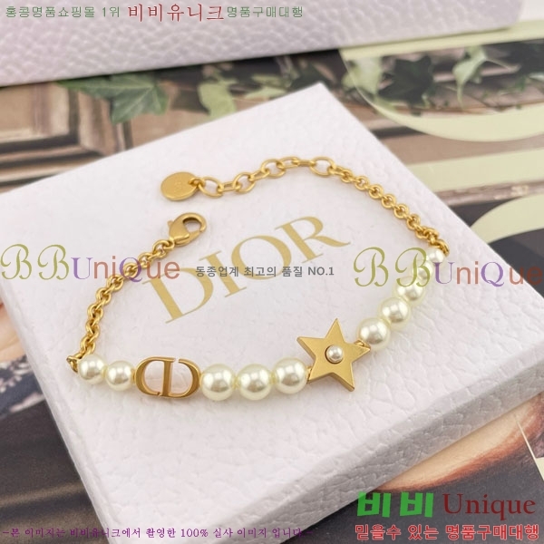   D4O02239-6