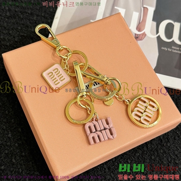 ̿̿ ŰȦ MIU016657-2