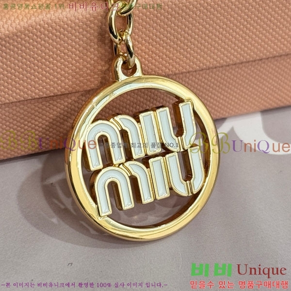 ̿̿ ŰȦ MIU016657-3