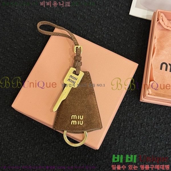 ̿̿ ŰȦ MIU016657-6