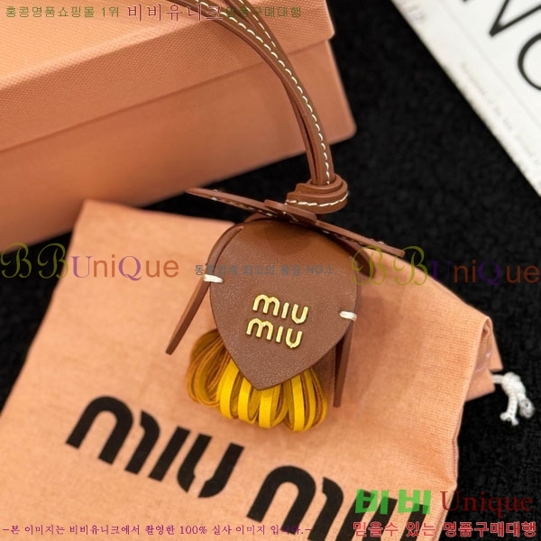 ̿̿ ŰȦ MIU016657-7