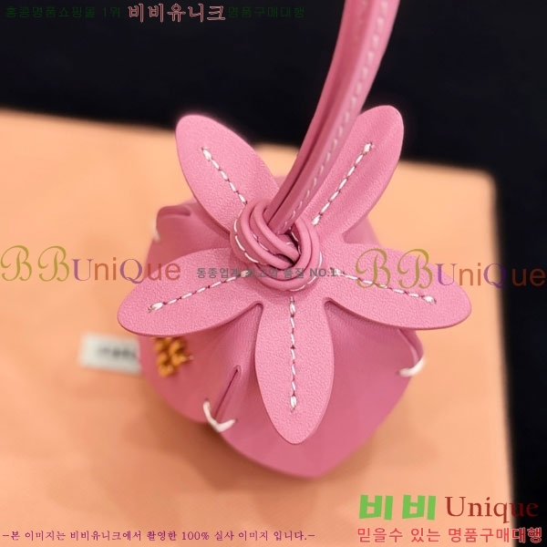 ̿̿ ŰȦ MIU016657-8  