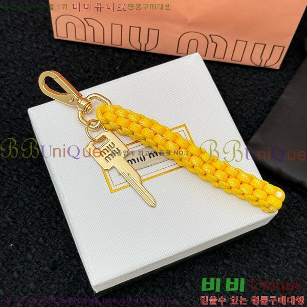 ̿̿ ŰȦ MIU016657-11