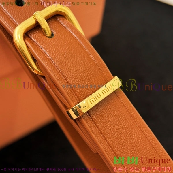 ̿̿ ŰȦ MIU016657-12