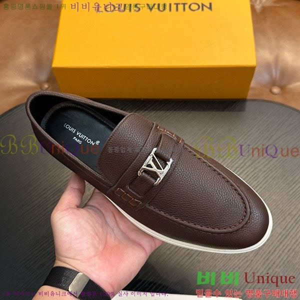  ̺  L7161620-4