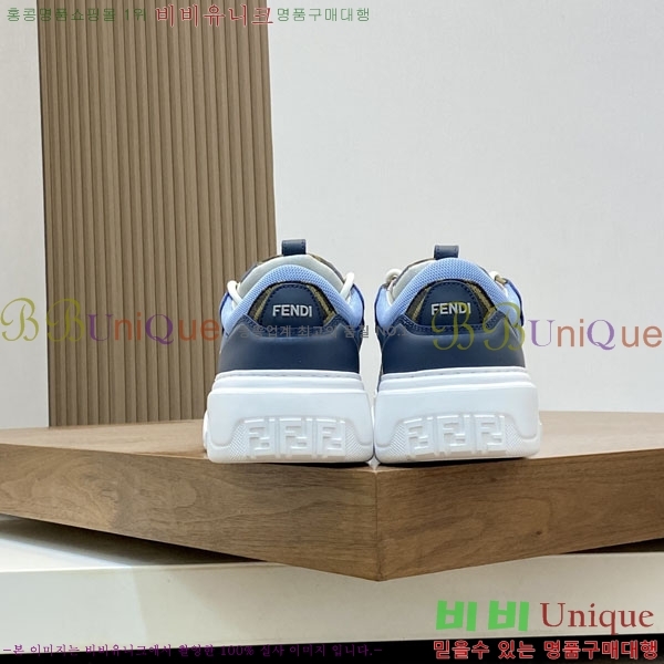   Ŀ F8560032-1