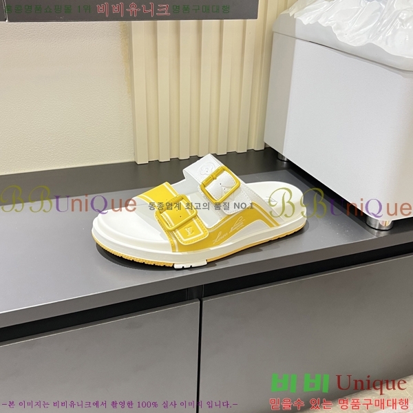  ̺  L8920935-8