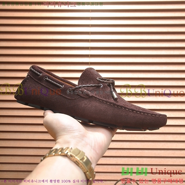  ̺  L7161627-26