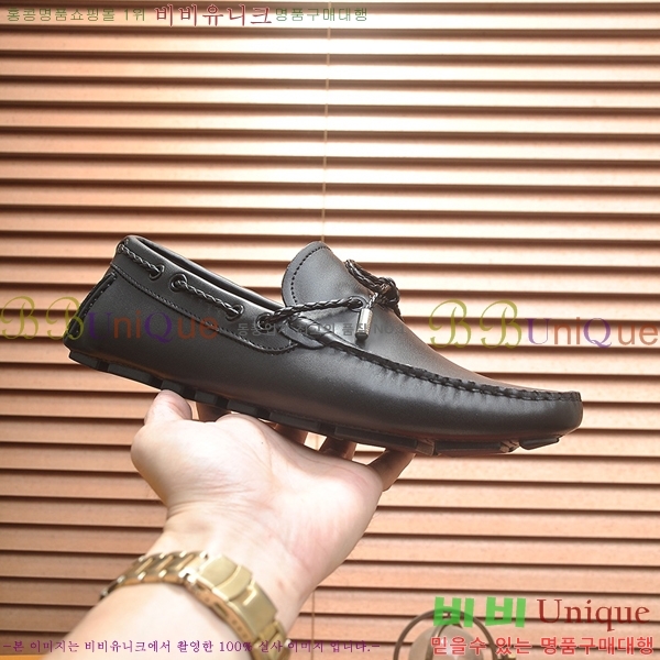  ̺  L7161627-27