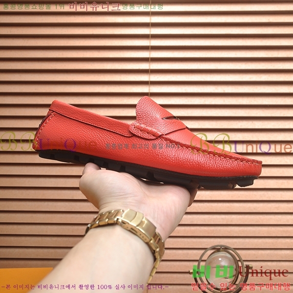  ̺  L7161627-34