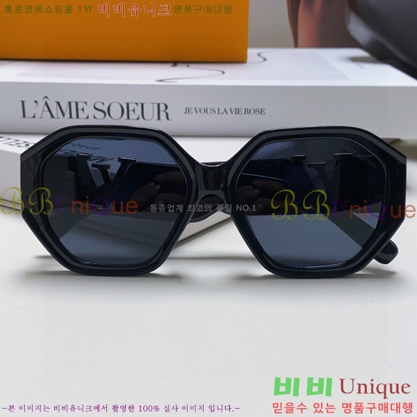 ̺ ۶ LV1008911-4
