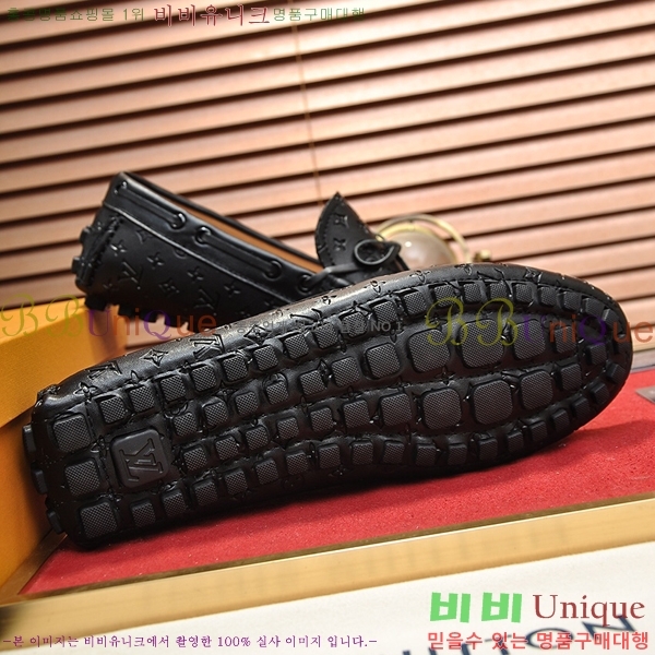  ̺  L7161628-38